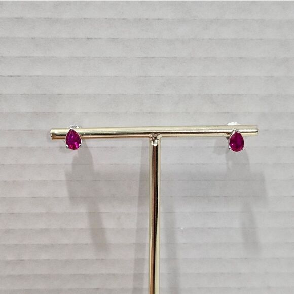 NEW, Created Ruby studs, pear shaped. - Picture 1 of 3